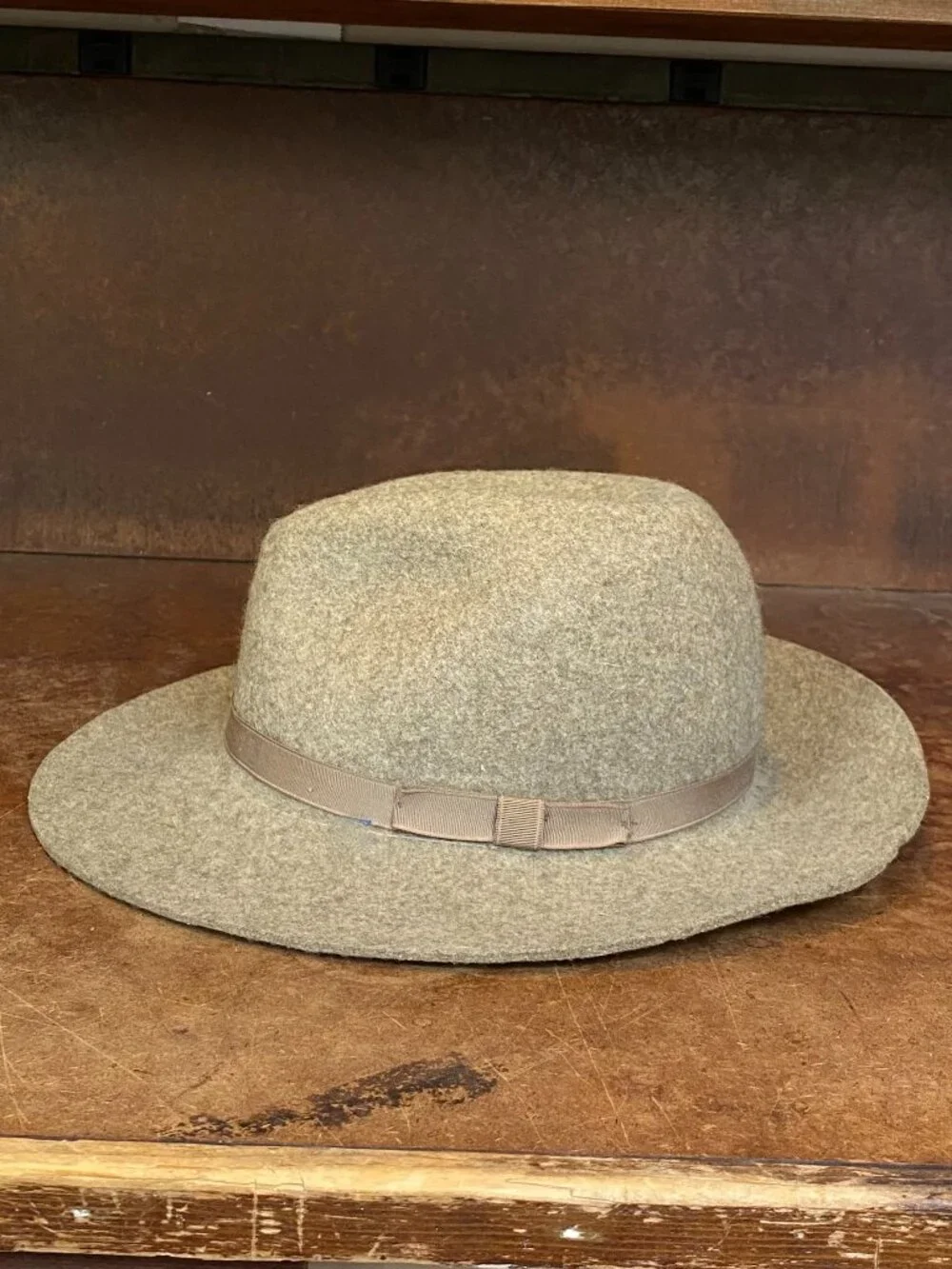 1980s Banana Republic Mill Valley California Safari Fedora Hat Wool Felt